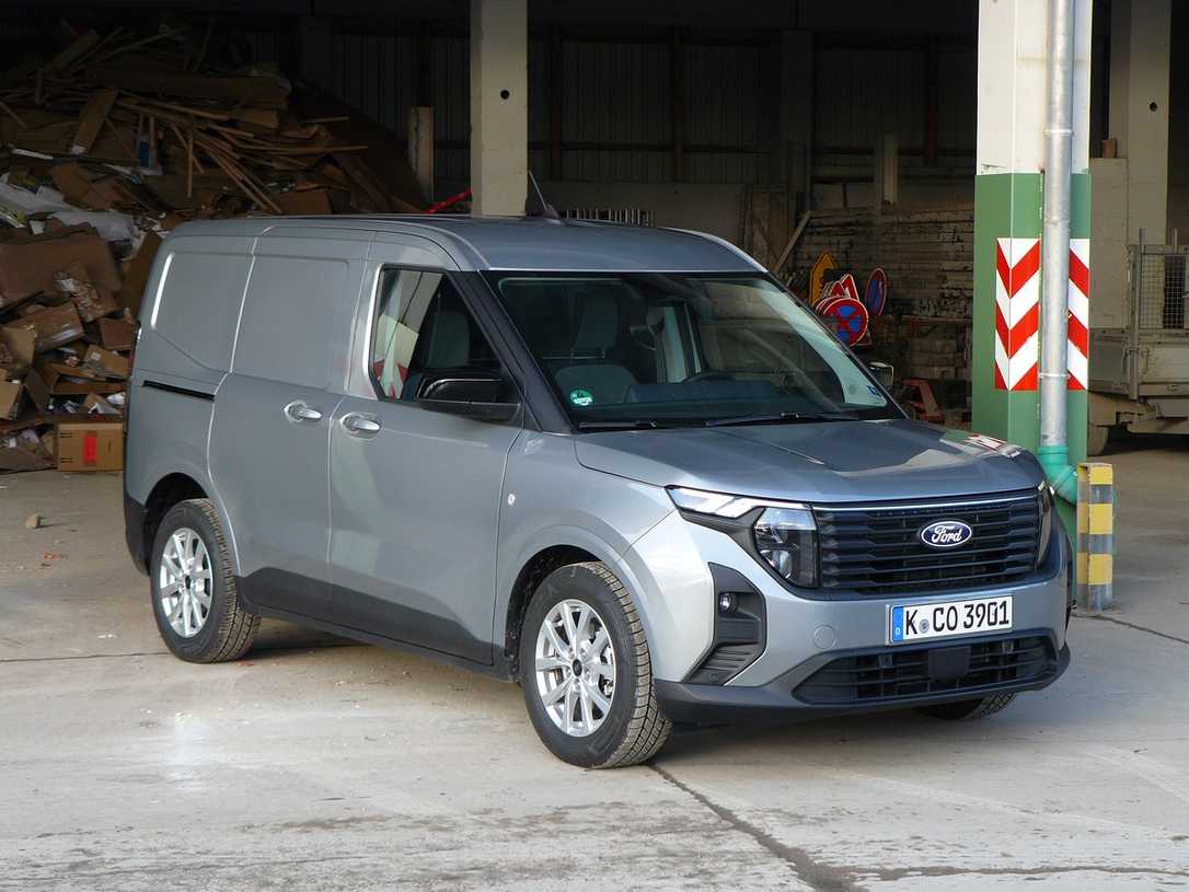 Fahrbericht des Ford Transit Courier: Test der Redaktion