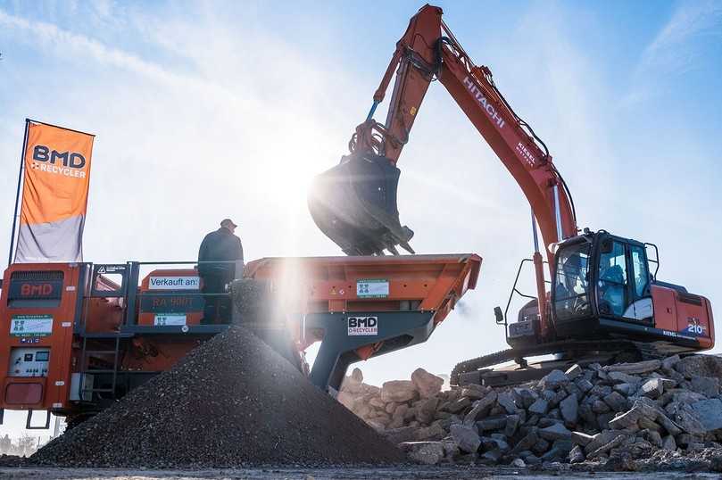 Die ganze Prozesskette für die Aufbereitung von mineralischen Rohstoffen kann individuell getestet werden. | Foto: Coreum Die ganze Prozesskette für die Aufbereitung von mineralischen Rohstoffen kann individuell getestet werden. | Foto: Coreum