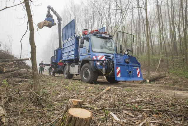 Der Unimog 530 ist ein Alleskönner.