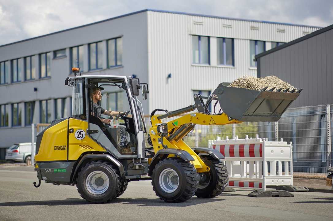Wacker Neuson zero-emission Elektro-Radlader WL28e und Elektro-Teleskoplader TH412e Wacker Neuson zero-emission Elektro-Radlader WL28e und Elektro-Teleskoplader TH412e