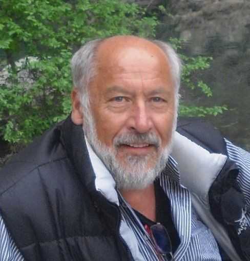 Manfred Fiedler ist Diplom-Bauingenieur (Uni-Kassel) und gilt als Experte für Kanalsanierungsstrategien u.a. mit Flüssigboden. Er ist Mitgründer der Göttinger Abwassertage und war 25 Jahre lang Abteilungsleiter für Kanalsanierung bei den Göttinger Entsorgungsbetrieben. In seiner beruflichen Laufbahn erhielt er zahlreiche Auszeichnungen im Bereich Kanalsanierung. Heute berät er mit seiner Firma Fiedler-Consult Kommunen in den Bereichen Kanalsanierung, Flüssigboden und Abwasser. | Foto: Fiedler-Consult
