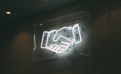 Hessen reformiert Vergaberecht: Mehr Flexibilität und Tariftreue im Fokus