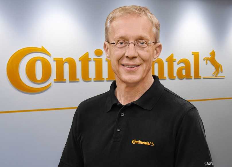 Hinnerk Kaiser verantwortet die Entwicklung von Lkw- und Busreifen bei Continental in der EMEA-Region. | Foto: Continental Reifen Deutschland GmbH Hinnerk Kaiser verantwortet die Entwicklung von Lkw- und Busreifen bei Continental in der EMEA-Region. | Foto: Continental Reifen Deutschland GmbH