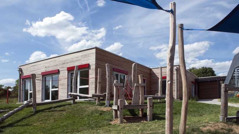 Innerhalb von drei Monaten errichtet: Das Gebäude aus 20 Modulen bietet Platz für drei Kita-Gruppen. | Foto: Algeco Innerhalb von drei Monaten errichtet: Das Gebäude aus 20 Modulen bietet Platz für drei Kita-Gruppen. | Foto: Algeco