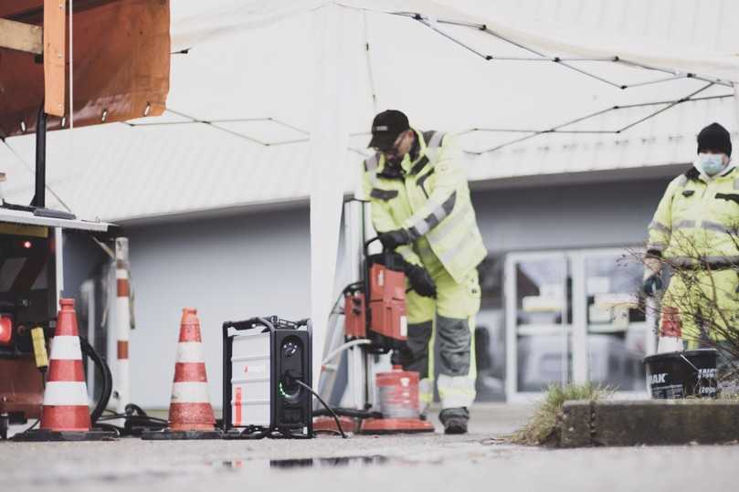 Tragbare Stromversorgung: Instagrid ONE stellt sofortigen, flexiblen und emissionsfreien Zugang zu elektrischer Energie für Profis bereit. | Foto: Instagrid Tragbare Stromversorgung: Instagrid ONE stellt sofortigen, flexiblen und emissionsfreien Zugang zu elektrischer Energie für Profis bereit. | Foto: Instagrid