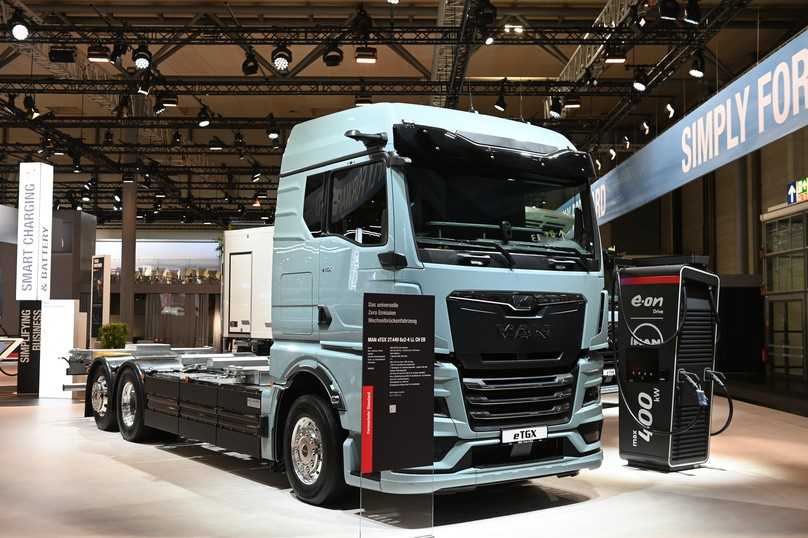 MAN eTGX 27.449 6x2-4-Fahrgestell | Foto: QUATEX MAN eTGX 27.449 6x2-4-Fahrgestell | Foto: QUATEX