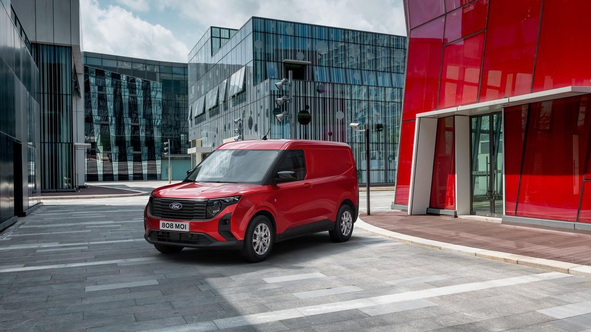 Den Antrieb übernehmen Benzin- und Dieselmotoren mit maximal 125 PS. | Foto: Ford