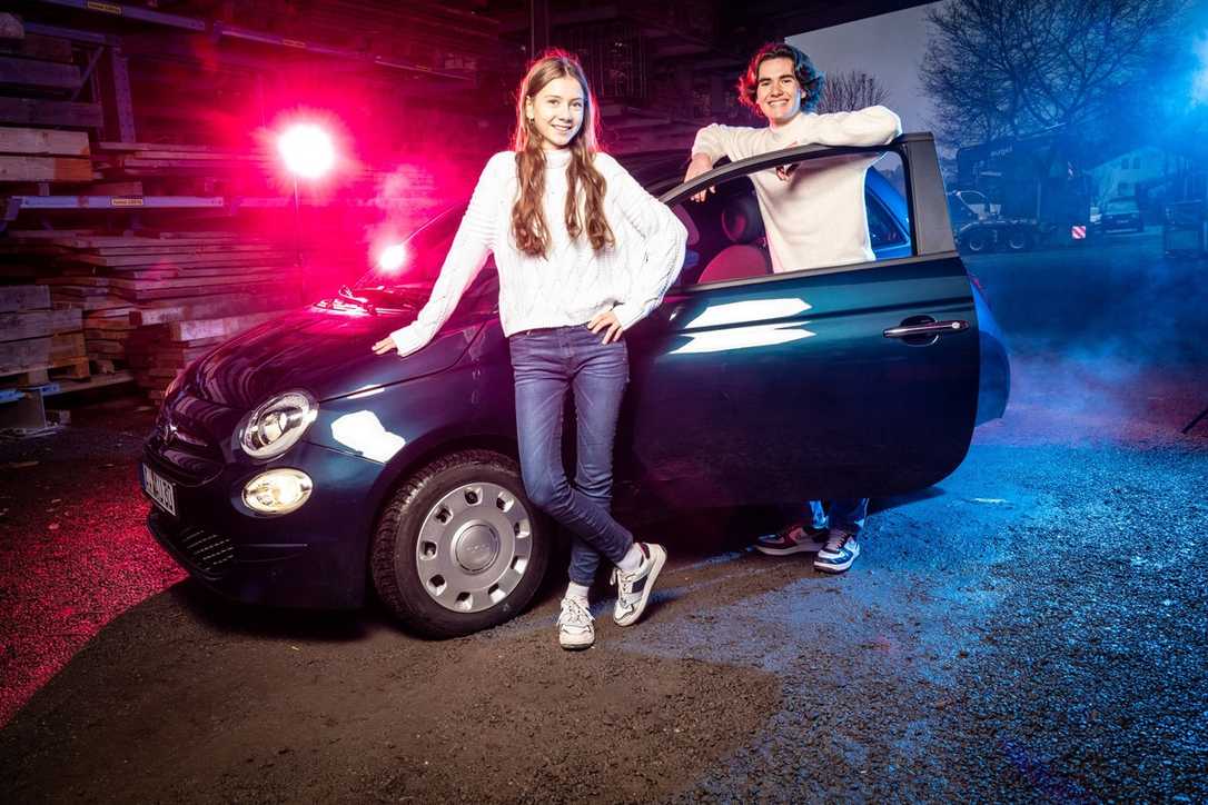 Kein B1-Führerschein? Baufirma Augel stellt Azubis umgebauten Fiat 500 zur Verfügung Kein B1-Führerschein? Baufirma Augel stellt Azubis umgebauten Fiat 500 zur Verfügung