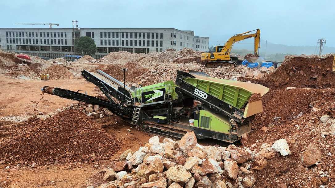 Nordbau 2024: Kleine Grobsiebanlage Mesda S5D bei Teufelsmoor zu sehen Nordbau 2024: Kleine Grobsiebanlage Mesda S5D bei Teufelsmoor zu sehen