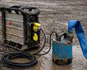 Akku statt Netz: Pumpen im Praxistest