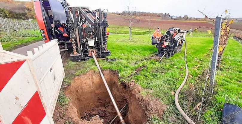 Im Umkreis von rund 250 Kilometern um den Firmensitz im saarländischen Eppelborn sorgt der Breitbandausbau bei Mucaj Tiefbau für volle Auftragsbücher. | Foto: Mucaj Tiefbau Im Umkreis von rund 250 Kilometern um den Firmensitz im saarländischen Eppelborn sorgt der Breitbandausbau bei Mucaj Tiefbau für volle Auftragsbücher. | Foto: Mucaj Tiefbau