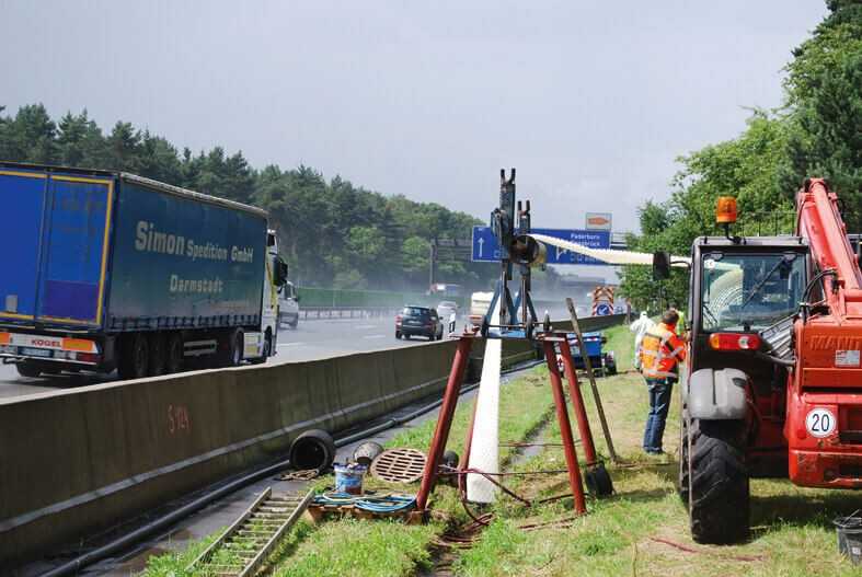 Entwässerungsanlagen im Schutzgebiet mit „Troliner“ saniert Entwässerungsanlagen im Schutzgebiet mit „Troliner“ saniert