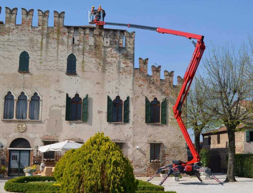 Hinowa: Raupen-Arbeitsbühne stößt in neue Dimensionen vor Hinowa: Raupen-Arbeitsbühne stößt in neue Dimensionen vor