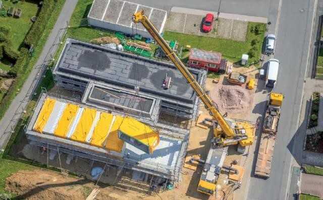 Das unter „maxmodul“ firmierende Baukonzept basiert auf einer seriell vorgefertigten Raumzelle. | Foto: Max Bögl Das unter „maxmodul“ firmierende Baukonzept basiert auf einer seriell vorgefertigten Raumzelle. | Foto: Max Bögl