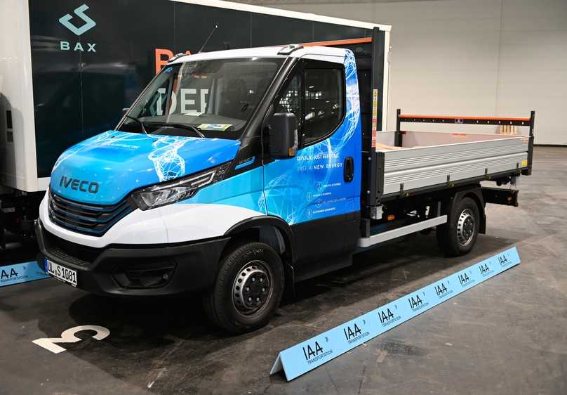 Als zukünftige Alternative präsentiert Iveco den Prototypen eines fahrbereite eDaily FCEV mit Brennstoffzelle. | Foto: Iveco Als zukünftige Alternative präsentiert Iveco den Prototypen eines fahrbereite eDaily FCEV mit Brennstoffzelle. | Foto: Iveco
