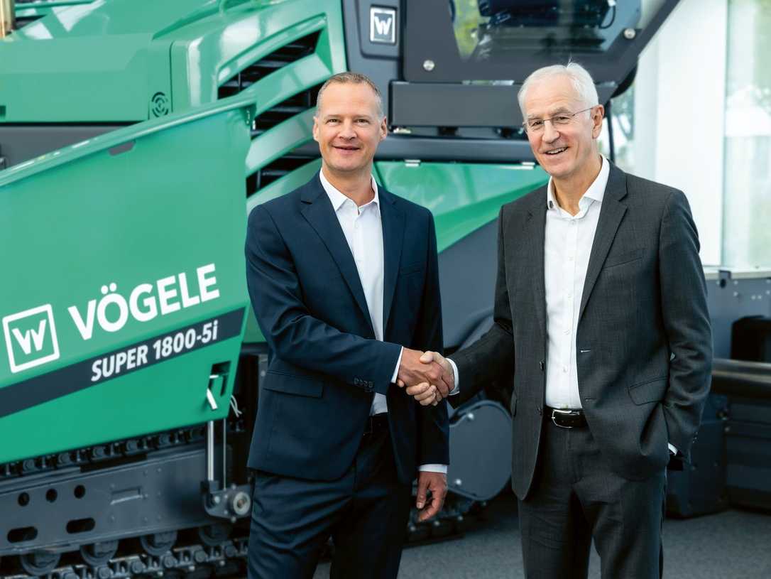 Joseph Vögele AG hat neuen Vorstand Dr. Michael Kulok Joseph Vögele AG hat neuen Vorstand Dr. Michael Kulok