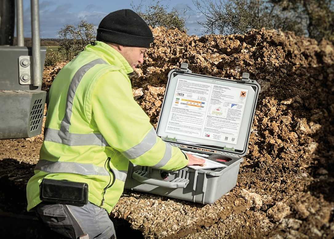 MTS-Bodenlabor-Koffer für optimale Bindemittel-Art und -Dosierung MTS-Bodenlabor-Koffer für optimale Bindemittel-Art und -Dosierung