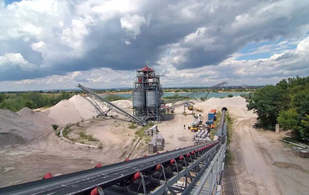 Baukonjunktur-Krise: Baustoffproduktion geht stärker zurück als erwartet Baukonjunktur-Krise: Baustoffproduktion geht stärker zurück als erwartet