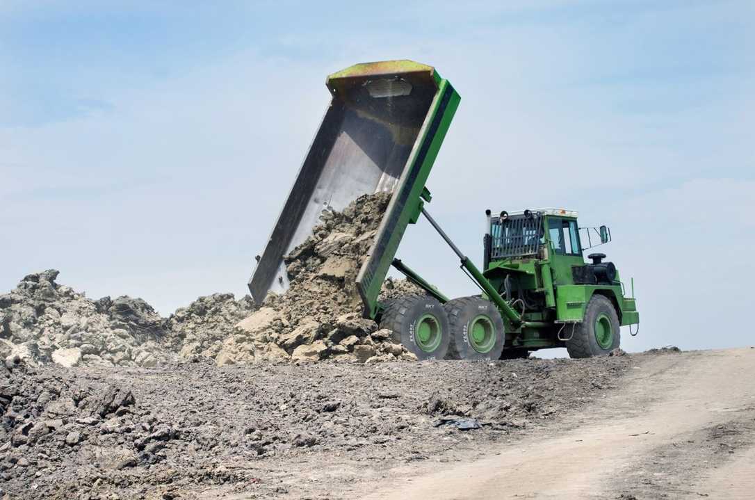 BKT Agro-Industrie-Reifen FL 695 für Anhänger im Bauwesen und in der Landwirtschaft BKT Agro-Industrie-Reifen FL 695 für Anhänger im Bauwesen und in der Landwirtschaft