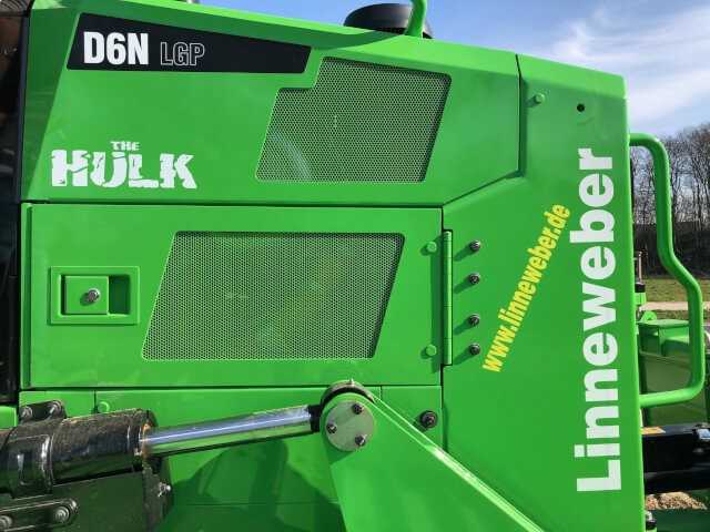 Die neue Raupe wurde aufgrund ihrer farblichen Ähnlichkeit zum Superhelden auf den Namen "Hulk" getauft. Die neue Raupe wurde aufgrund ihrer farblichen Ähnlichkeit zum Superhelden auf den Namen "Hulk" getauft.