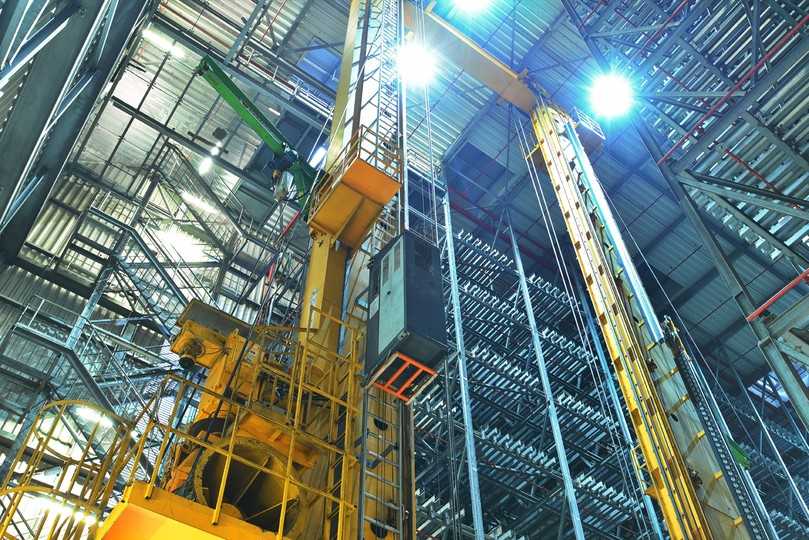 Hochregallager (Frankfurt), TOPlift (leitergeführt), 40 m Fahrstrecke | Foto: Hailo Professional Hochregallager (Frankfurt), TOPlift (leitergeführt), 40 m Fahrstrecke | Foto: Hailo Professional