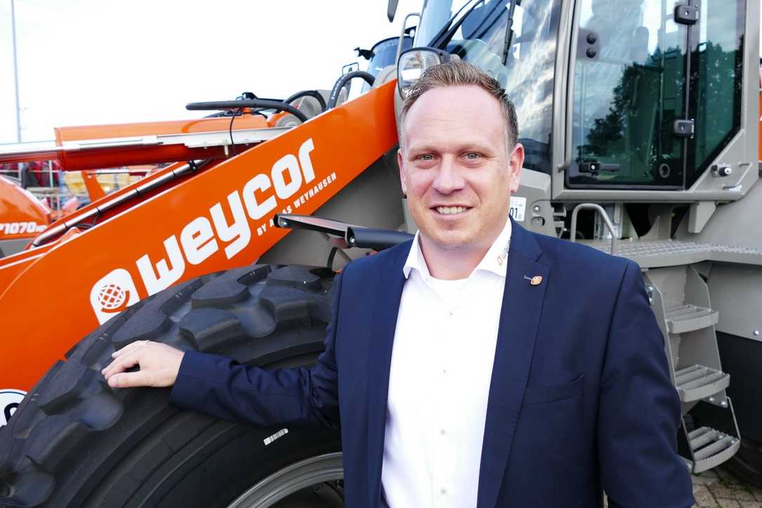 Eike Bothe ist neuer Vertriebsleiter für Weycor Baumaschinen bei der Atlas Weyhausen GmbH Eike Bothe ist neuer Vertriebsleiter für Weycor Baumaschinen bei der Atlas Weyhausen GmbH