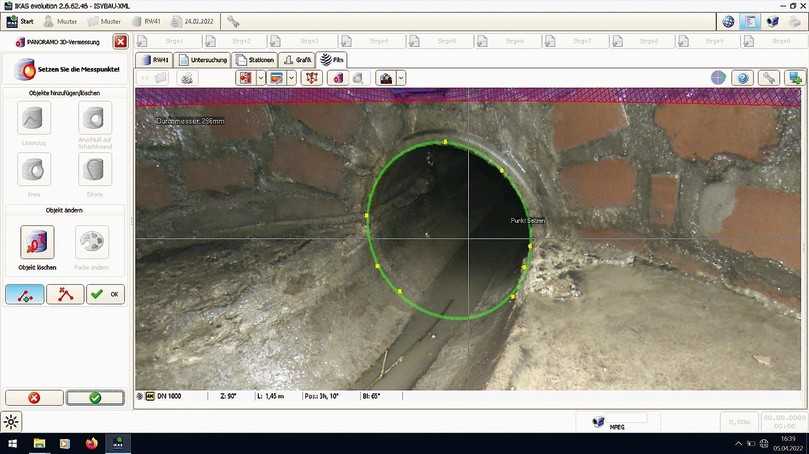 Ansicht der Software IKAS evolution: Mit der Panoramo-3D-Vermessung kann über frei wählbare Messpunkte (gelb dargestellt) der Durchmesser des Zulaufes in der Schachtsohle vermessen werden. | Foto: IBAK Ansicht der Software IKAS evolution: Mit der Panoramo-3D-Vermessung kann über frei wählbare Messpunkte (gelb dargestellt) der Durchmesser des Zulaufes in der Schachtsohle vermessen werden. | Foto: IBAK